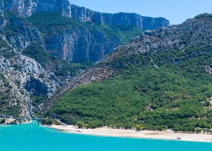 Mobil Dans 3 Etoiles Gorges Du Verdon Calme 4 Pers Plancha * Sainte-Croix-de-Verdon